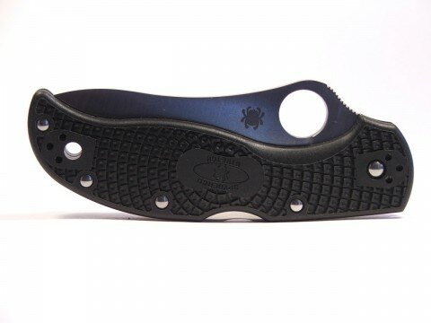 spyderhole_at_Stretch_dscf2667 спайдерхол на ноже Spyderco Stretch