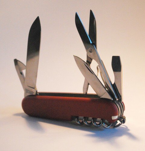 2-dsc_0955 трехрядный нож Викторинокс